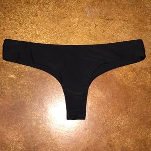 Black bikini bottoms